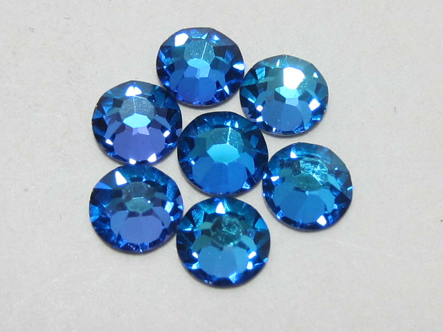 72 pcs. 20ss CRYSTAL BERMUDA BLUE (maxima) FLATBACK PRECIOSA Rhinestones